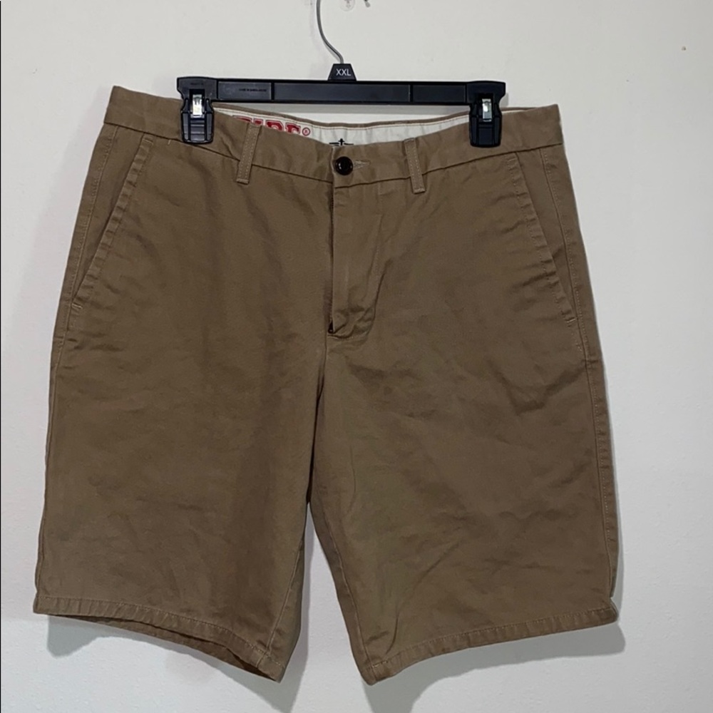 University of Alabama Khaki shorts!